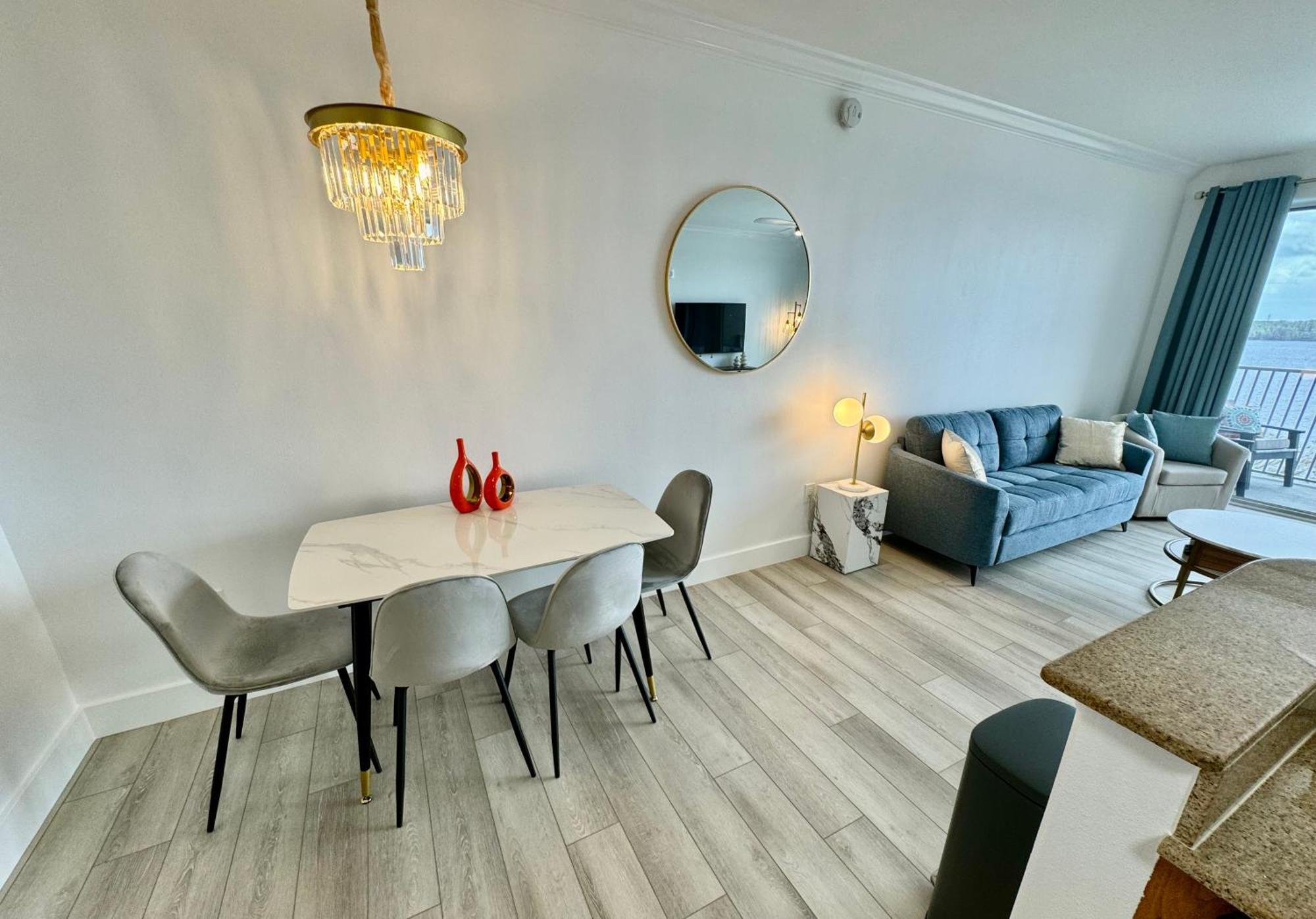 Balcony King Suite - Lake & Pool View Orlando Dış mekan fotoğraf